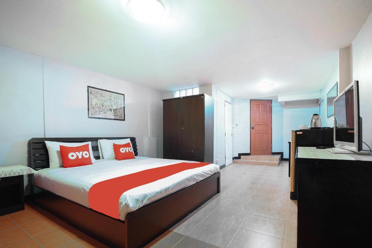 Oyo 963 Sunshine Guesthouse Pattaya Exterior foto