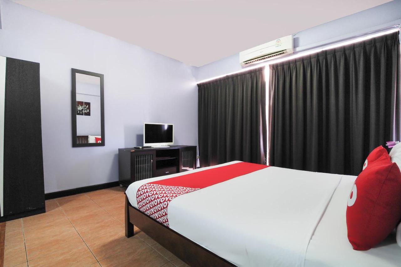 Oyo 963 Sunshine Guesthouse Pattaya Exterior foto