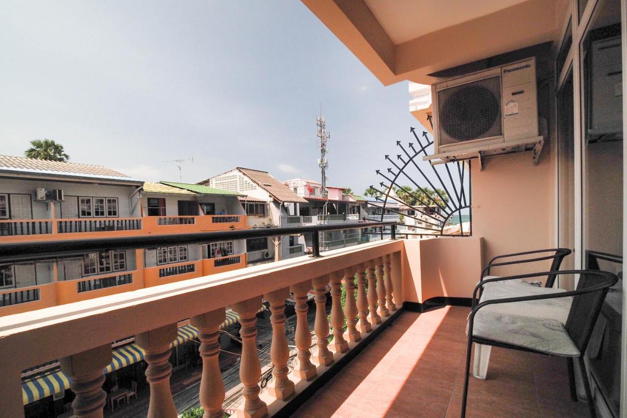 Oyo 963 Sunshine Guesthouse Pattaya Exterior foto