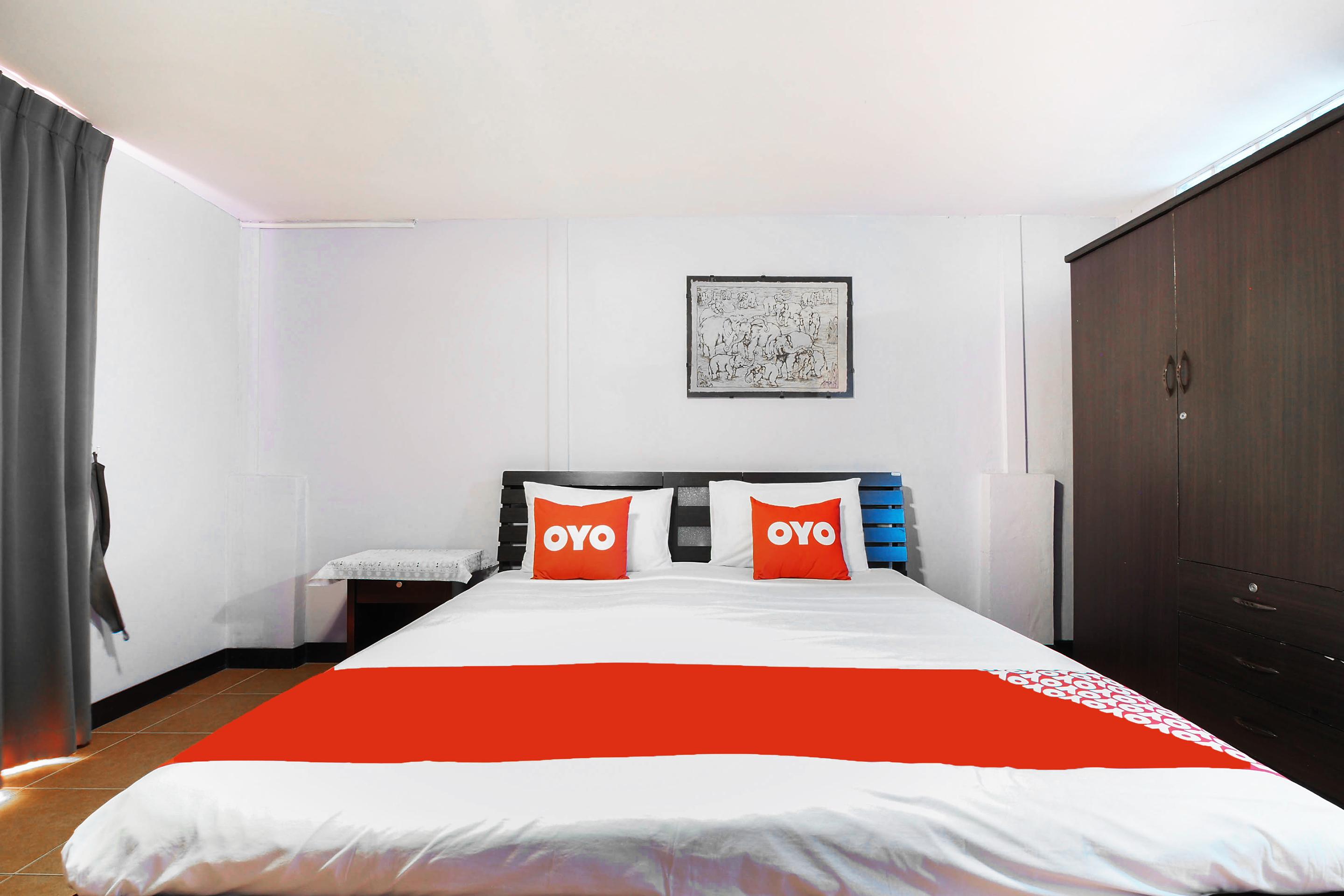 Oyo 963 Sunshine Guesthouse Pattaya Exterior foto