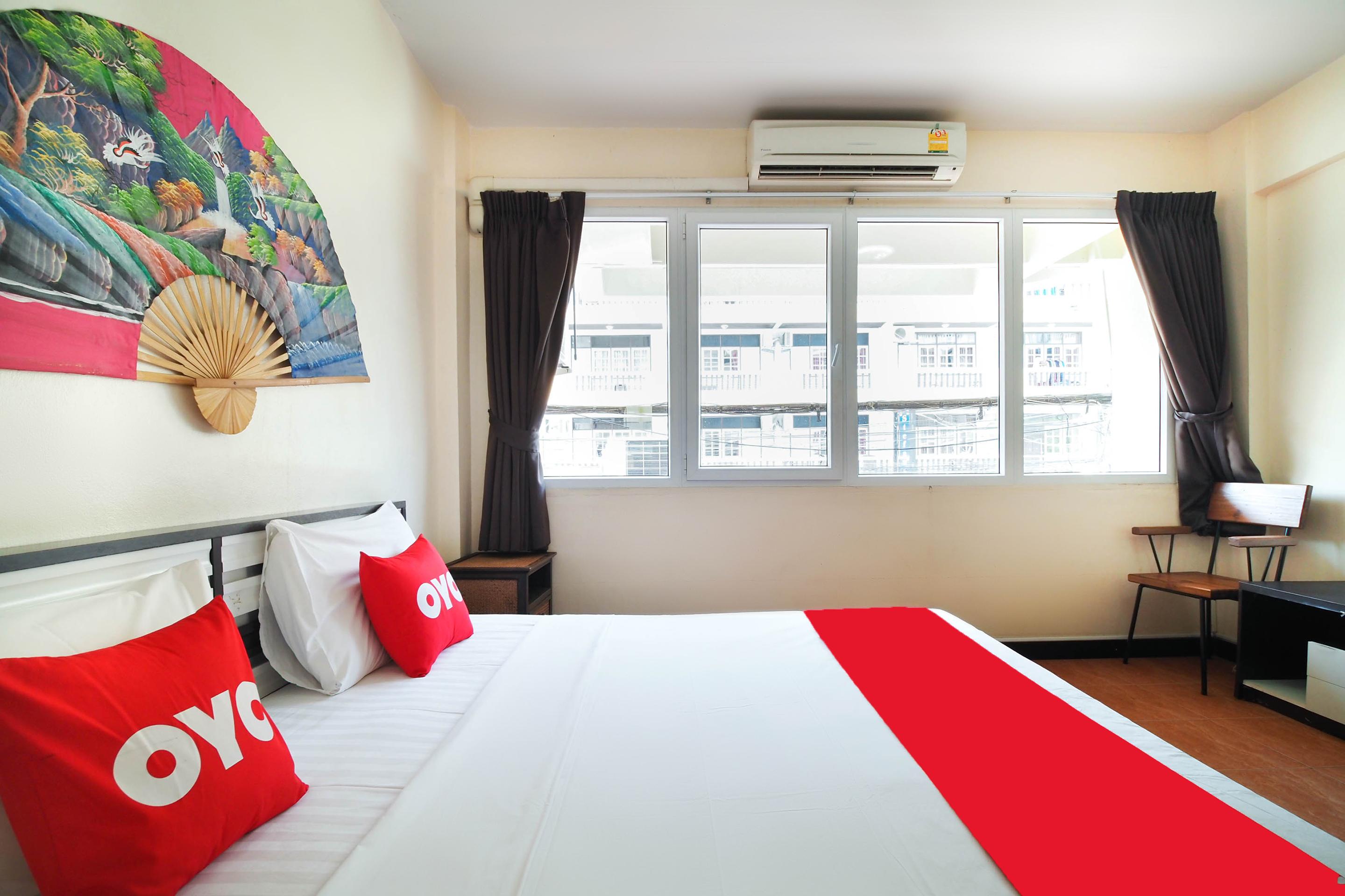 Oyo 963 Sunshine Guesthouse Pattaya Exterior foto
