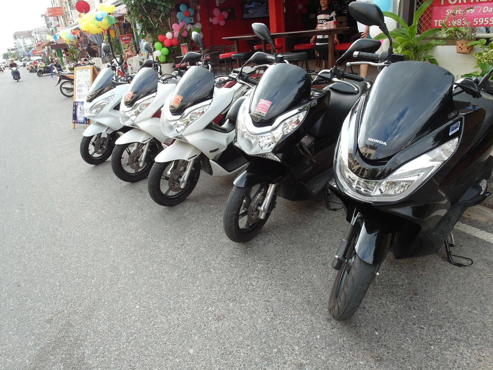 Oyo 963 Sunshine Guesthouse Pattaya Exterior foto